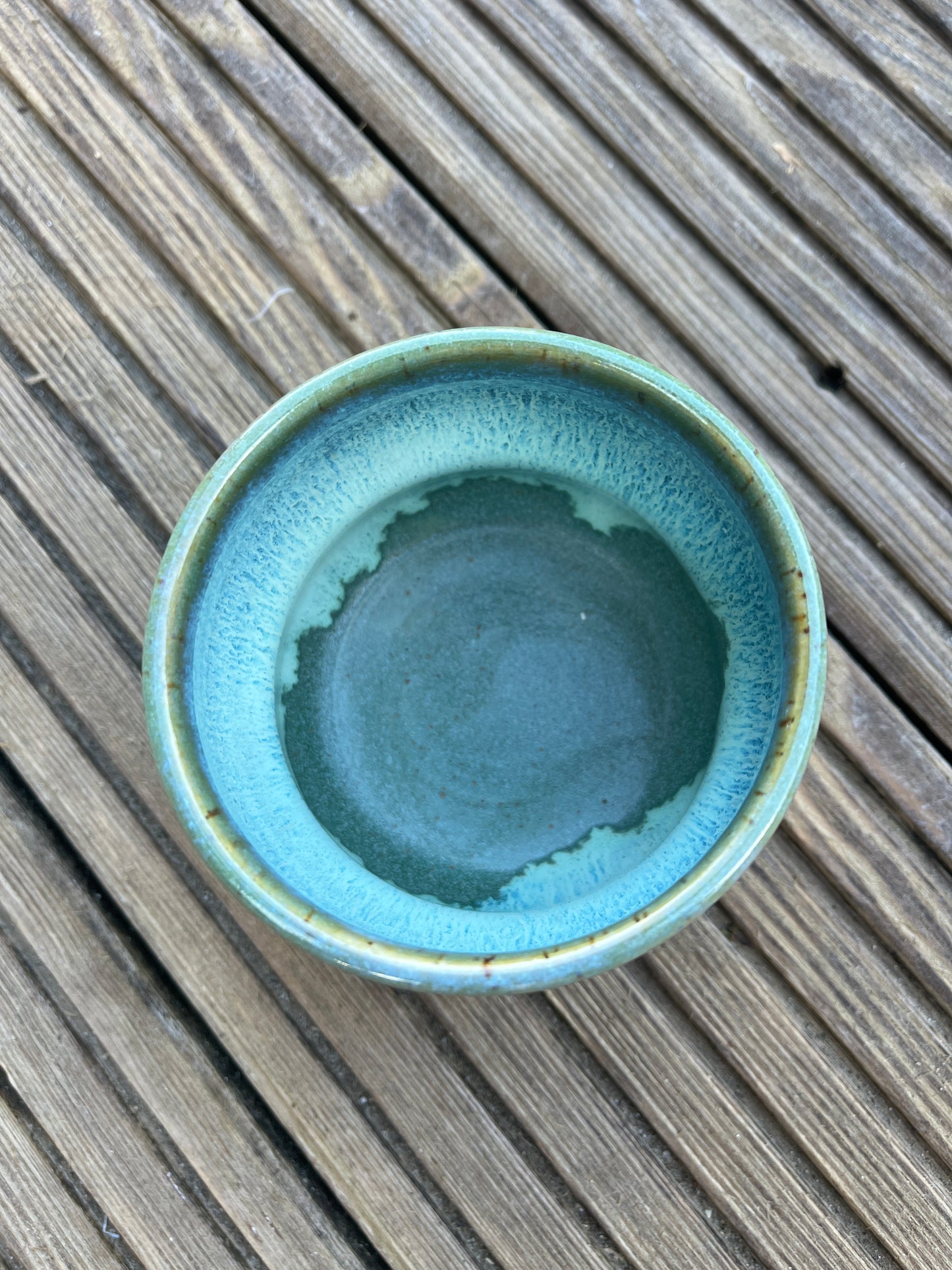 Curvy Cup Grüngranit