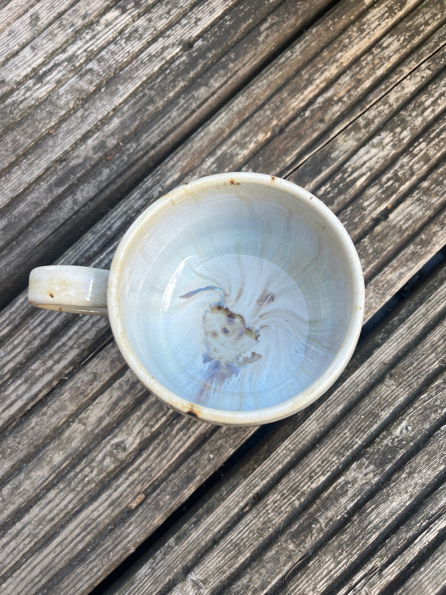 Kaffeebecher mit Henkel in Mokka